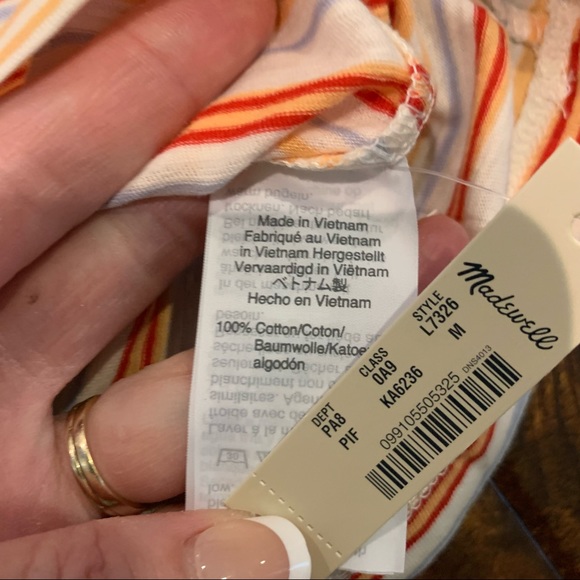Madewell women’s Tank Top V Neck Size Medium White Orange Red Stripe New - Picture 3 of 4